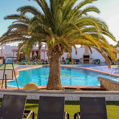 Castillo Beach Club Appartamento *